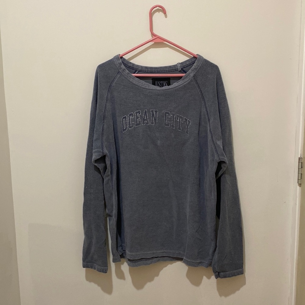 ocean city crew neck